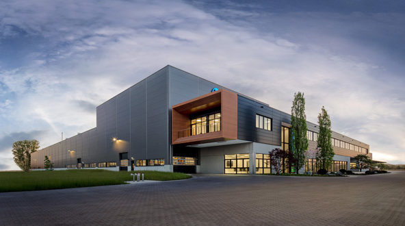 Inauguration of the new BRÜCKNER production facility in Tittmoning