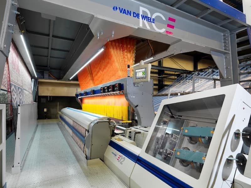 Texdata International - Van de Wiele carpet & velvet weaving machines in  the Far East