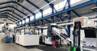 Gneuss Open House in Bad Oeynhausen: Presentation of new OMNIboost Recycling System Steals the Show