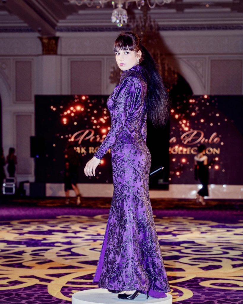 Dubai Jewelry Fashion Week with a luxury fashion show