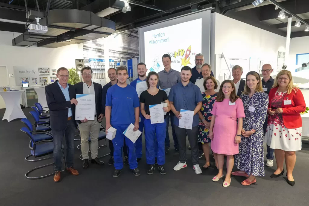 Apprentices’ special commitment honored by the Trützschler Foundation