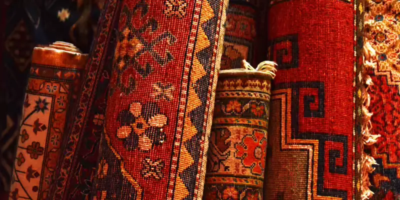 General survey of Iran carpet weaving industries 