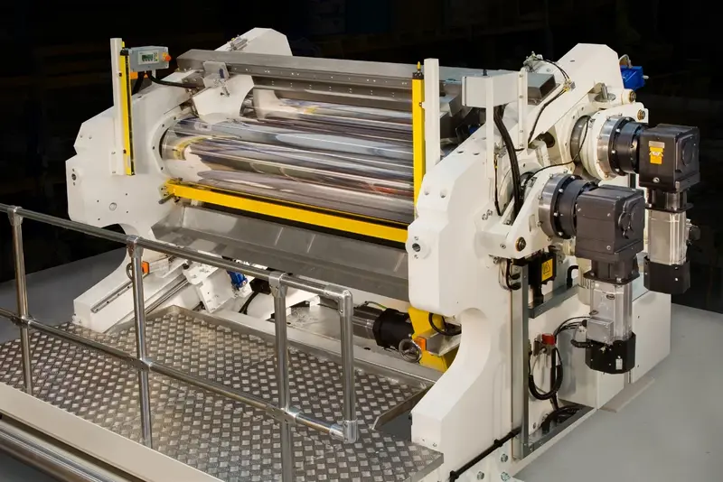 The latest Emerson and Renwick prepreg processing system supplied to an F1 customer in Italy.