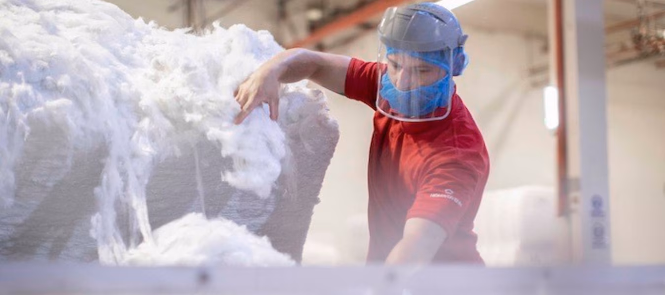 Nonwovenn acquisition CorpAcq in technical nonwoven fabrics manufacturing