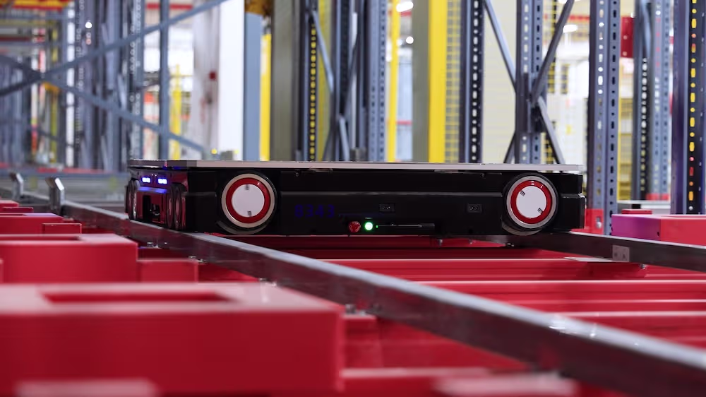 Crystal International AGV